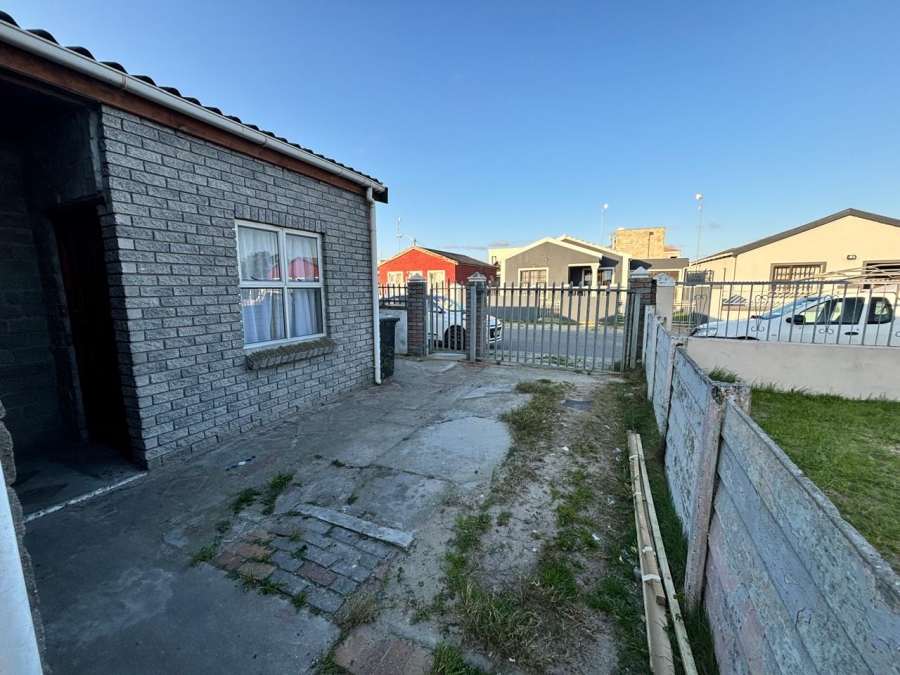 2 Bedroom Property for Sale in Philippi Western Cape